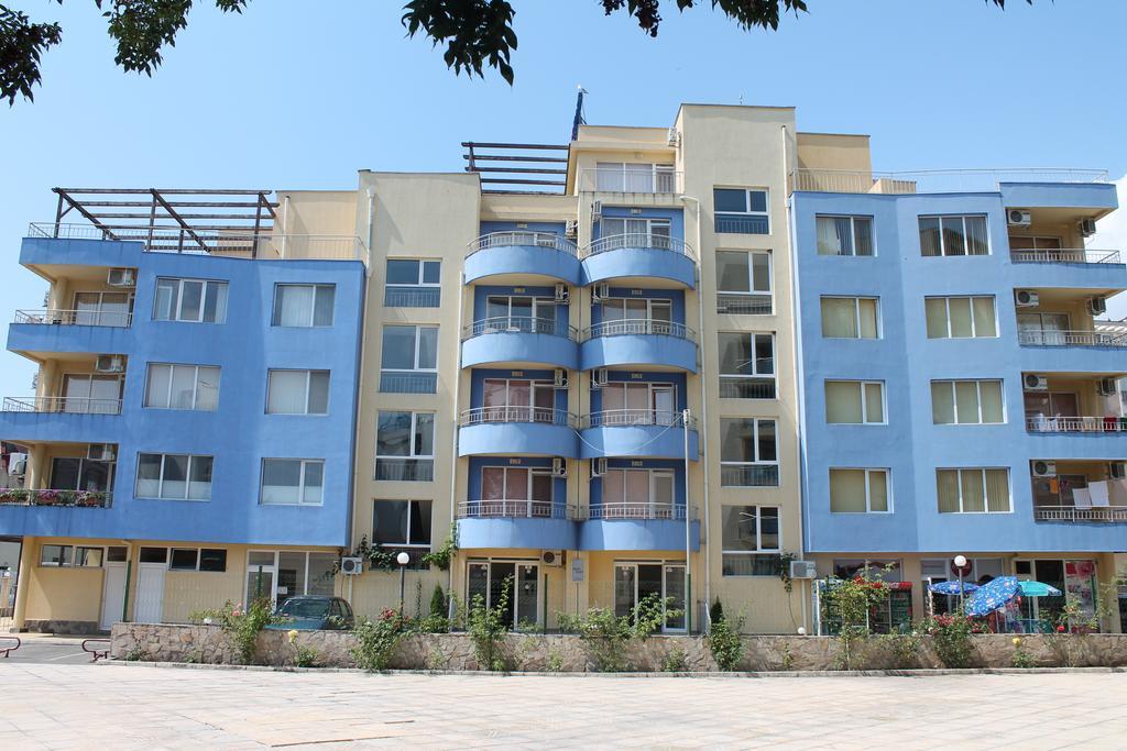 Aqua Blue Apartments Slantschew brjag Exterior foto