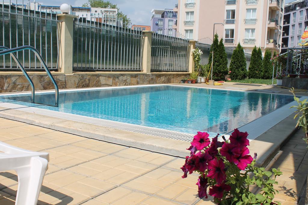 Aqua Blue Apartments Slantschew brjag Exterior foto